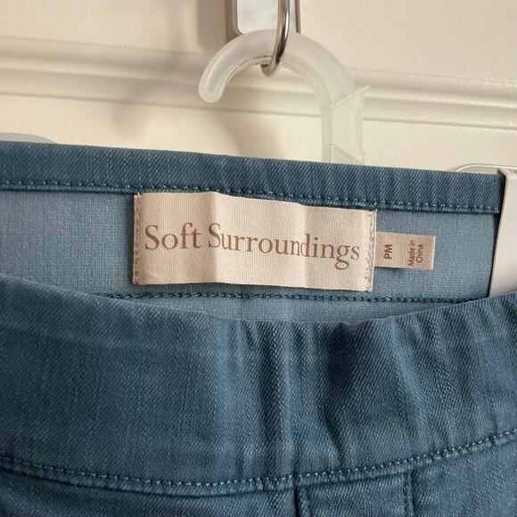 Soft Surroundings Ultimate Denim Pull On Relaxed Straight Jeans - MP - NEW - Picture 4 of 7